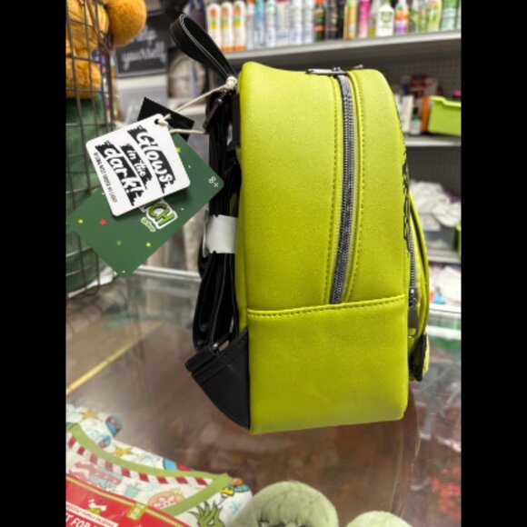 Loungefly The Grinch Stole Christmas Snow Globe Glow In The Dark Mini NWT - Picture 5 of 6